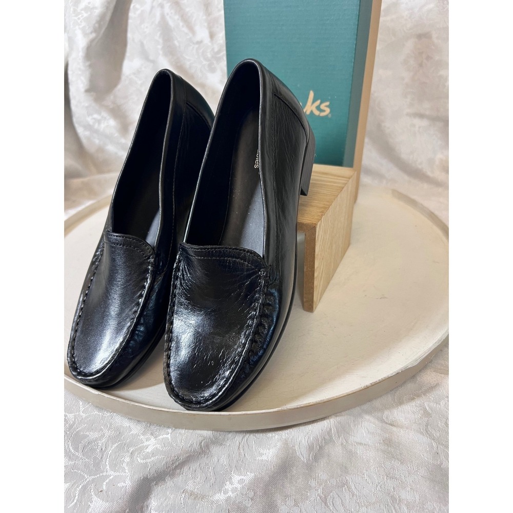 Clarks Moody Gem Black Leather Loafers Womens 7M Bendables Slip On Shoes 35670